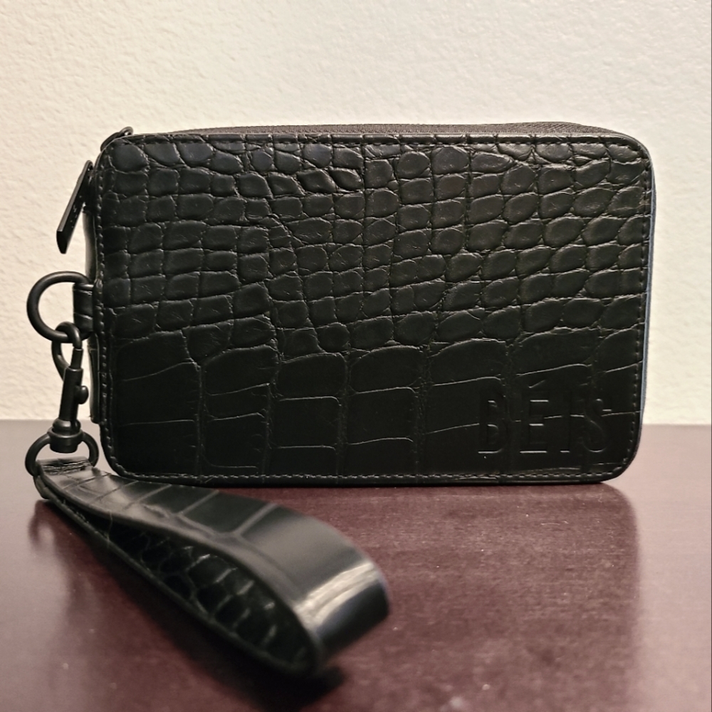 BEIS travel wallet